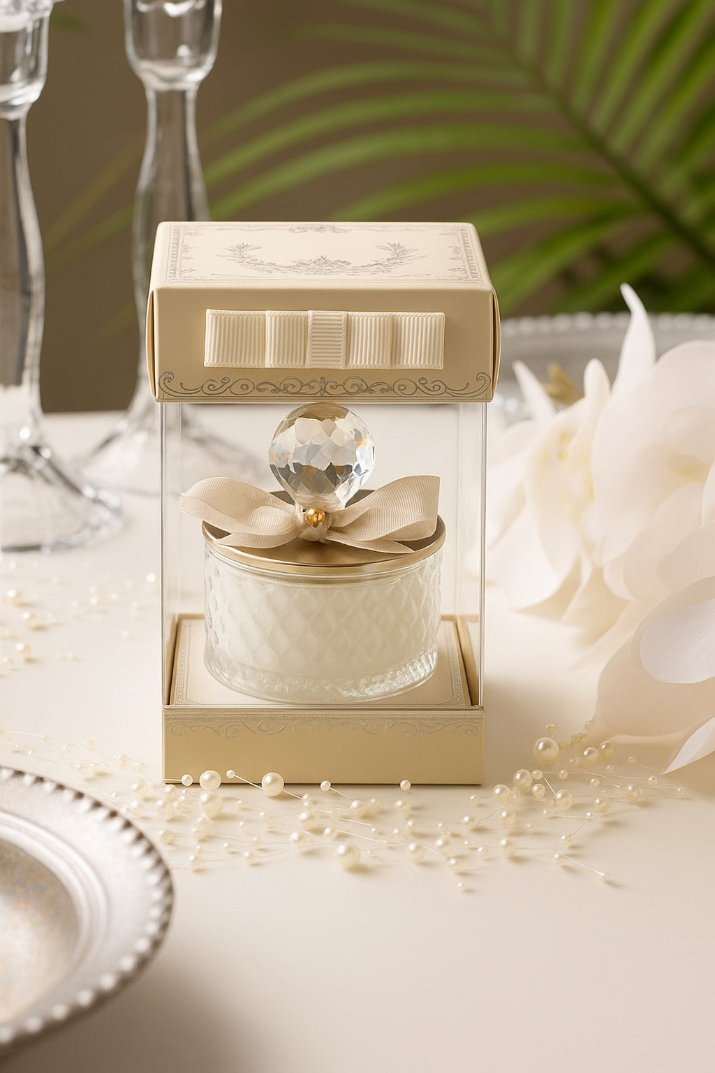 Urun-8 Dainty Soy Wax Candle Wedding Favors: Elegant Candle Favors with Ribbon and Crystal