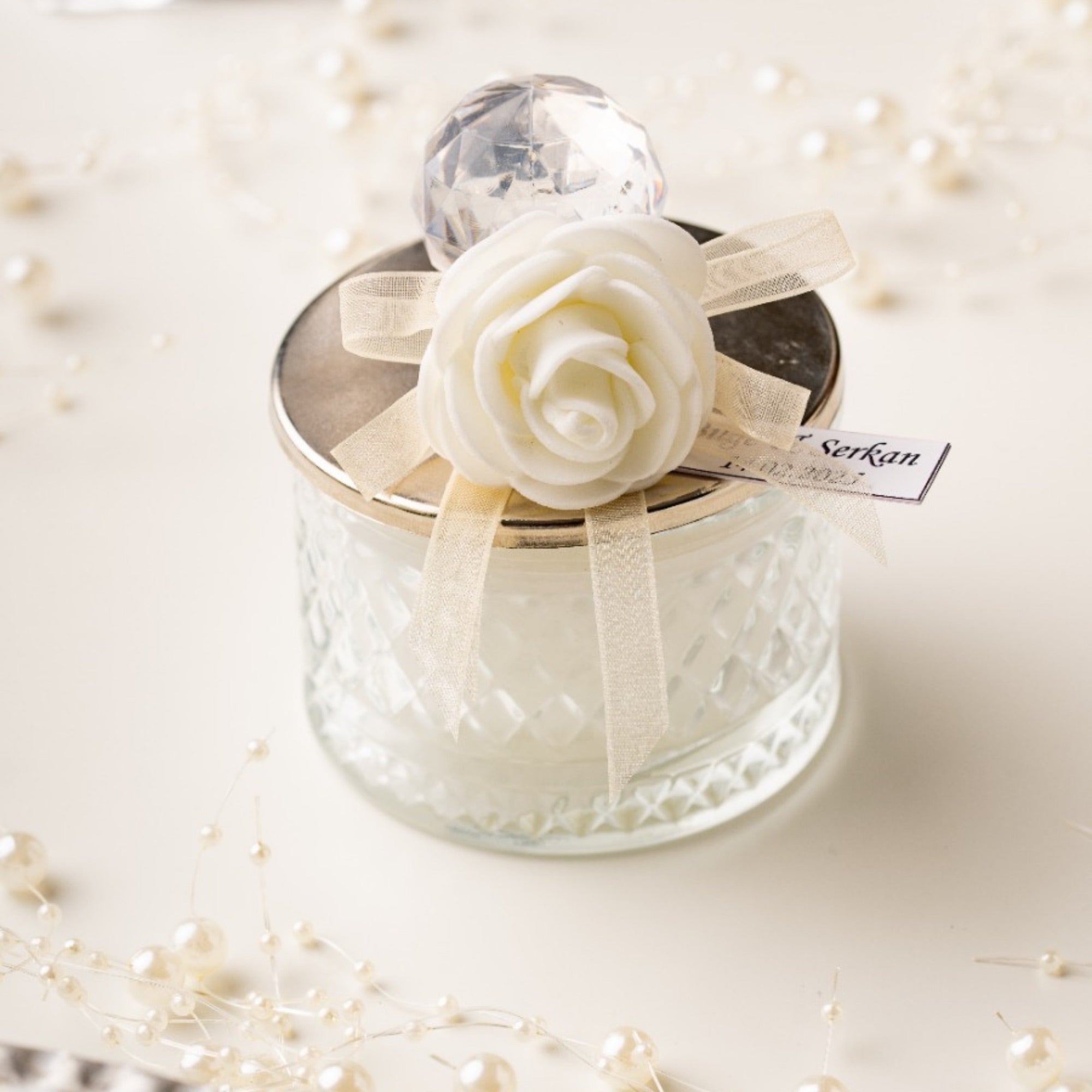 Urun-6 Soy Wax Candle Jar with Elegant Lid: Personalized Candle Wedding Favors Description
