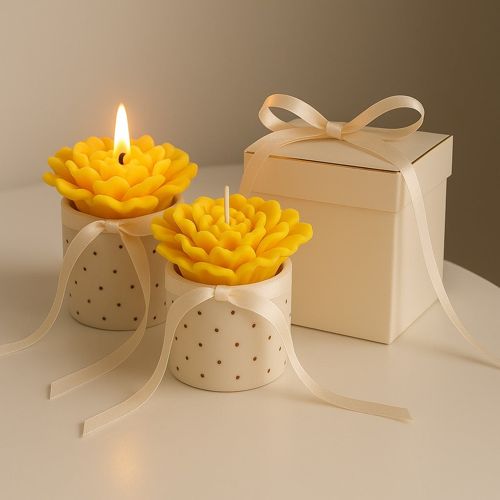 Urun-1 Soy Wax Clover Flower Candle Baptism Favors: Custom Religious Event Thank You Gifts